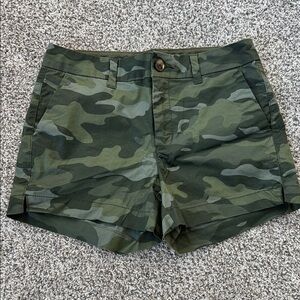 Old Navy Green Cargo Shorts Military-Inspired